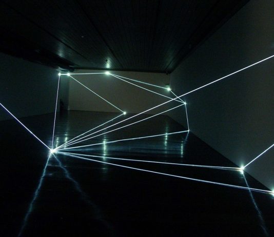 Carlo Bernardini – Linea di luce Carlo Bernardini – Linea di luce