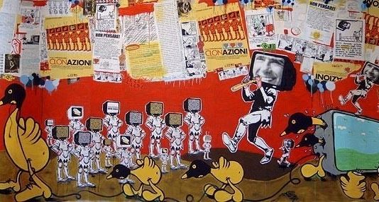 Finissage Televisione – arma di distrAzione di massa