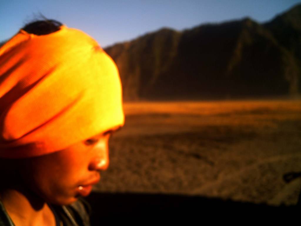 Giovanni Aprile – Faceshttps://www.exibart.com/repository/media/eventi/2004/11/giovanni-aprile-8211-faces.jpg