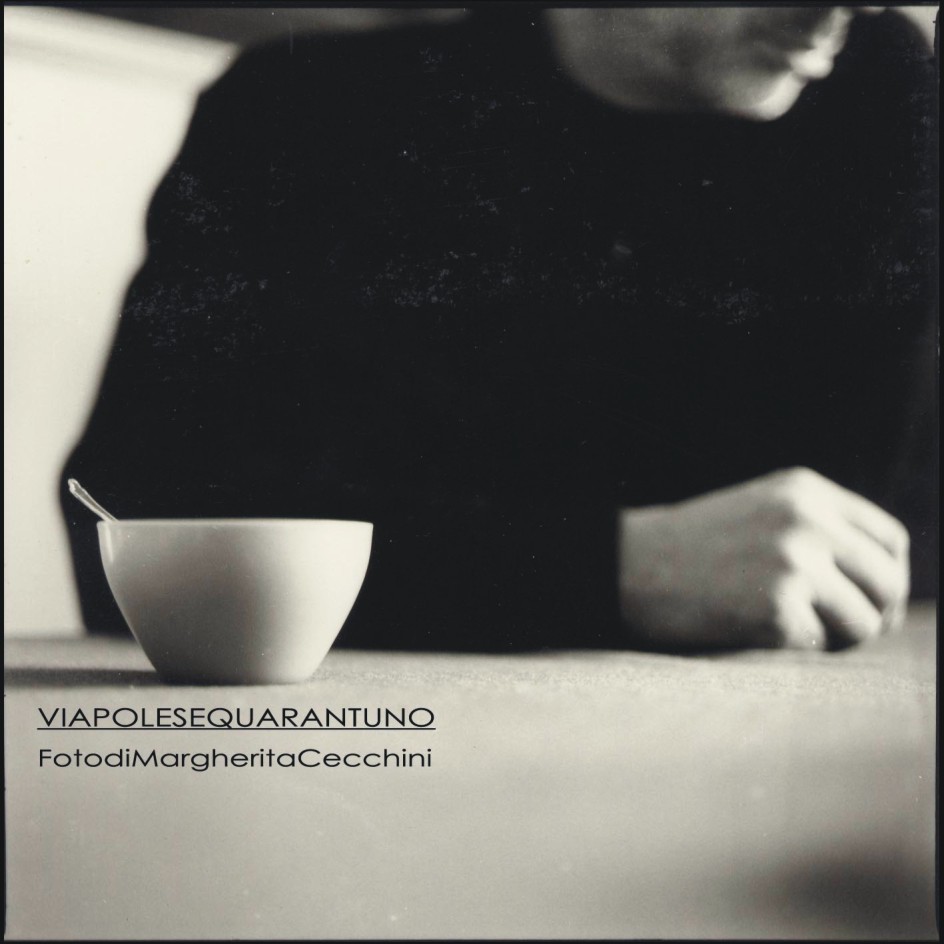 Margherita Cecchinihttps://www.exibart.com/repository/media/eventi/2004/11/margherita-cecchini.jpg