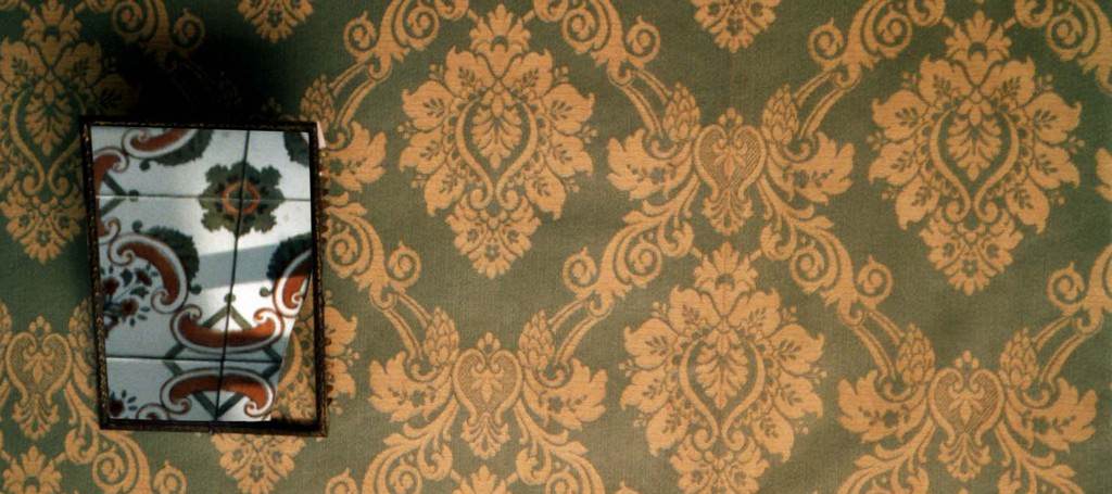 Marinella Senatore – Castiliahttps://www.exibart.com/repository/media/eventi/2004/12/marinella-senatore-8211-castilia.jpg