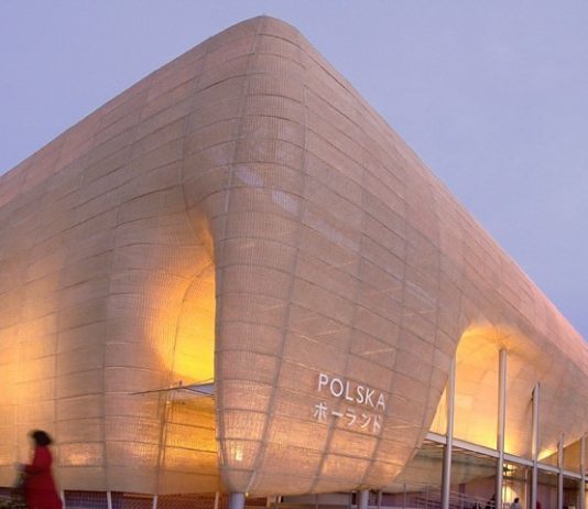 3_2_1 Nuova architettura in Giappone, Polonia e Italia