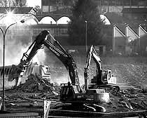 Riccardo Benassi – Decline Decadenza