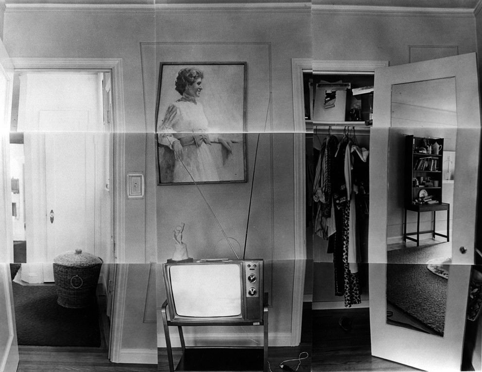 Lew Thomas – 9 objects + 5 bookspinehttps://www.exibart.com/repository/media/eventi/2005/03/lew-thomas-8211-9-objects-5-bookspine.jpg