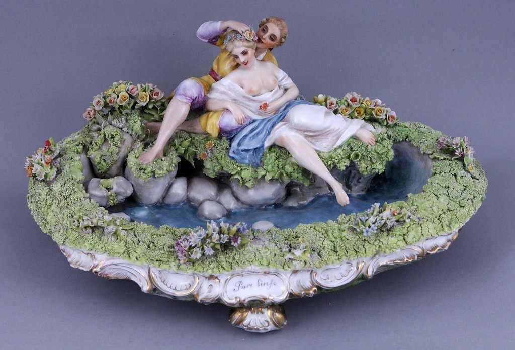 Presentazione di una tavola storica apparecchiatahttps://www.exibart.com/repository/media/eventi/2005/03/presentazione-di-una-tavola-storica-apparecchiata.jpg