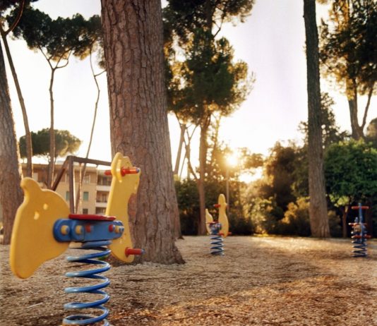 Eva Tomei – Girotondo