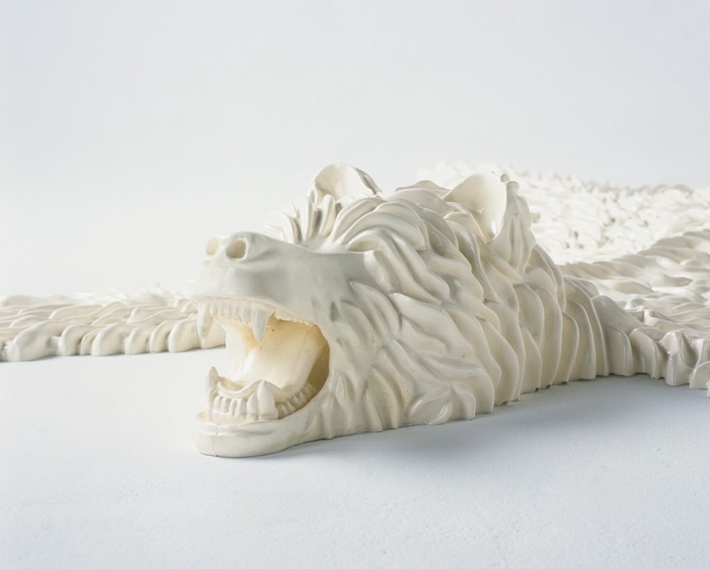 Graduates 2005https://www.exibart.com/repository/media/eventi/2005/04/graduates-2005.jpg