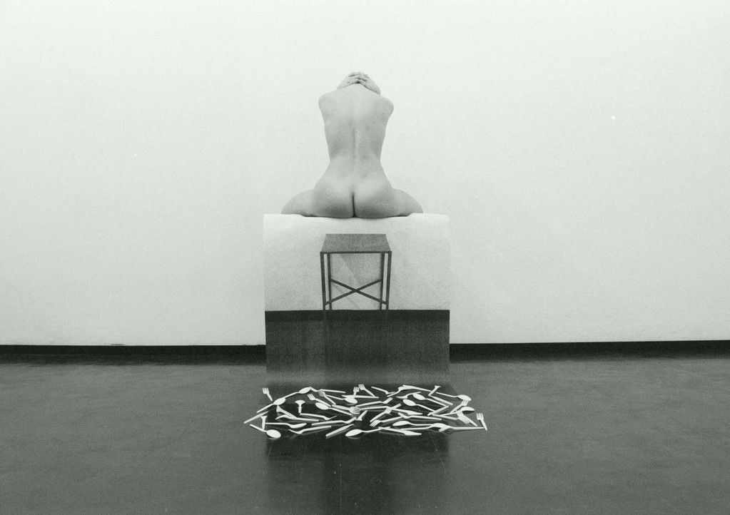 Ugo Piergiovanni – Qorpohttps://www.exibart.com/repository/media/eventi/2005/04/ugo-piergiovanni-8211-qorpo.jpg