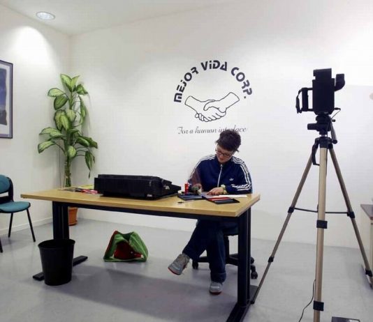 Azioni e trattazioni –  Il valore simbolico: stimolo per lo sviluppo o strumento di potere?