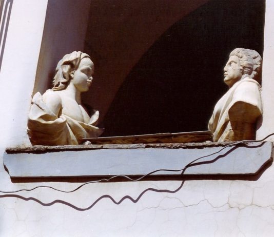 Chiara Camoni – Bifronte Chiara Camoni – Bifronte