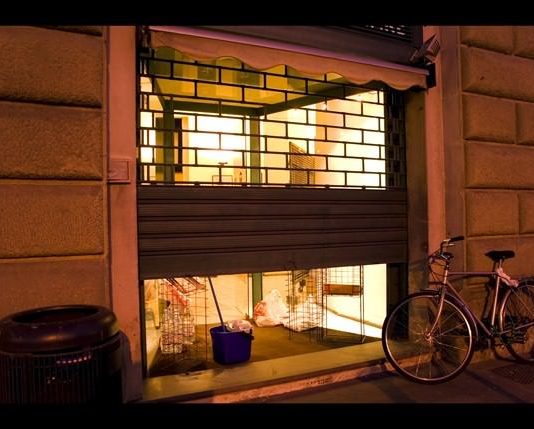 L’immagine notturna della città nell’esperienza dei fotografi Deaphoto