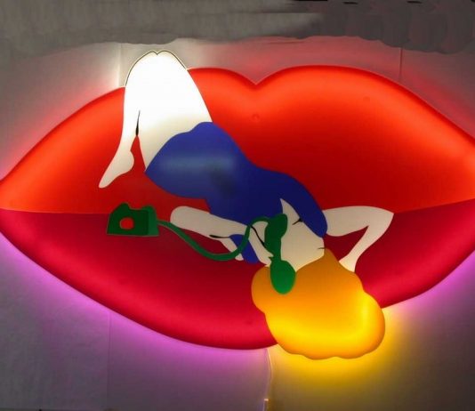 Marco Lodola – Lighthouse