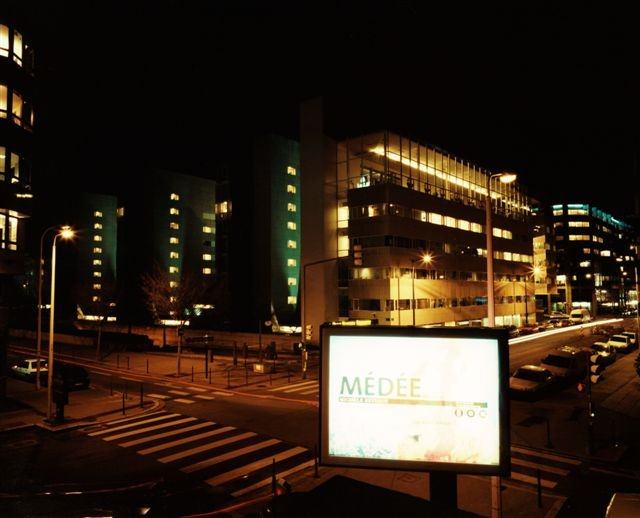 Meris Angioletti / Annalisa Sonzogni – Oncehttps://www.exibart.com/repository/media/eventi/2005/05/meris-angioletti-annalisa-sonzogni-8211-once.jpg