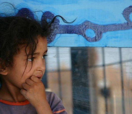 Roberto Attanasio / Francesca Romana Gaito – luce È metamorfosi