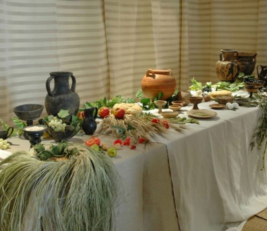 Tavole imbandite dagli Etruschi al Rinascimento