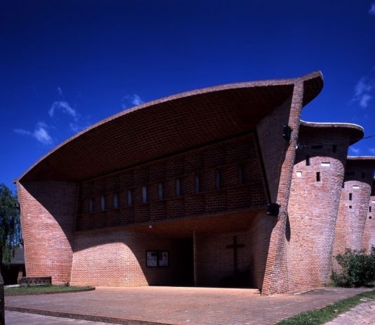 10. Mostra Internazionale di Architettura – Uruguay