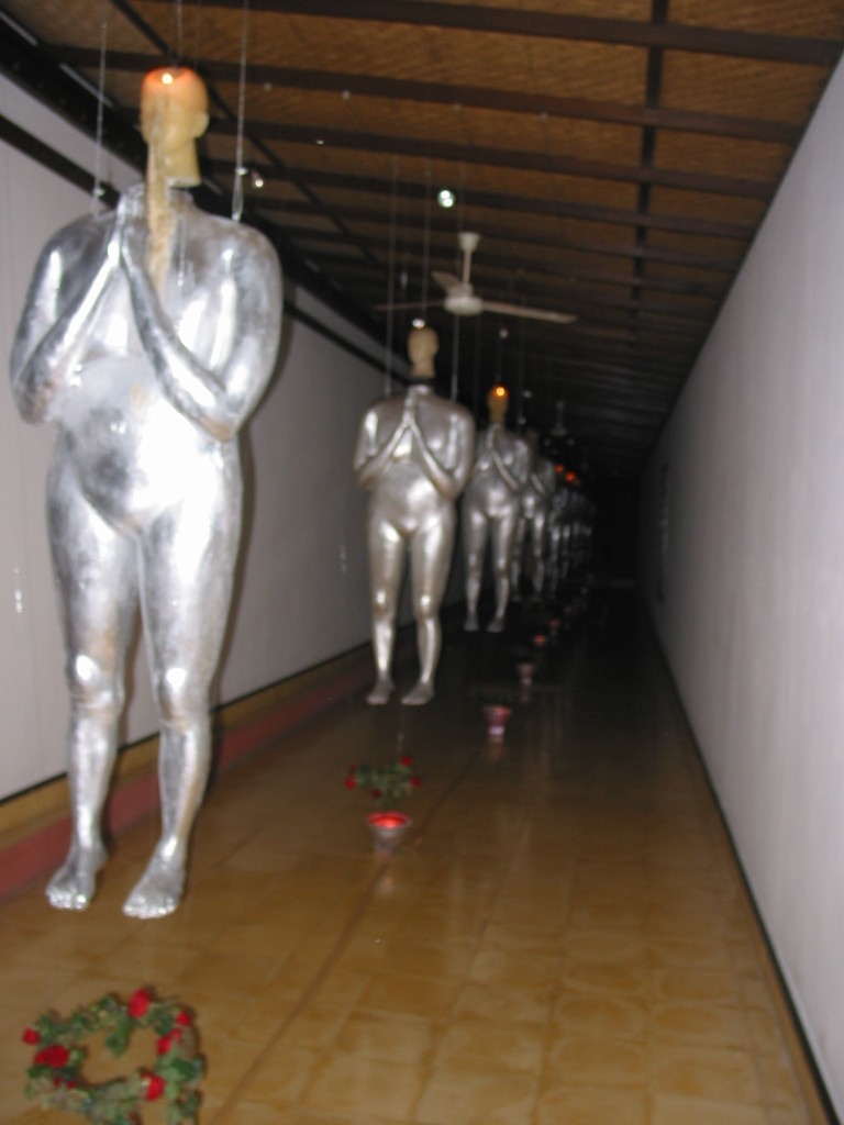 51 Biennale. Padiglione indonesianohttps://www.exibart.com/repository/media/eventi/2005/06/51-biennale.-padiglione-indonesiano.jpg