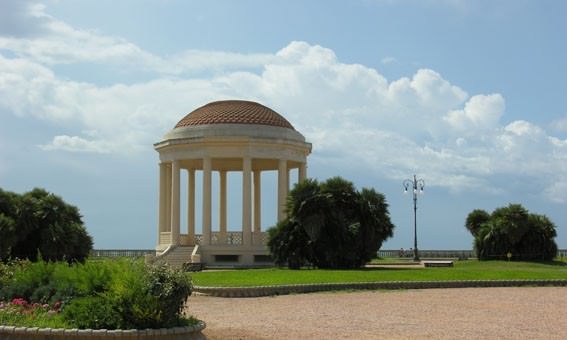 Alessandro Mencarelli – Nostalghiahttps://www.exibart.com/repository/media/eventi/2005/06/alessandro-mencarelli-8211-nostalghia.jpg