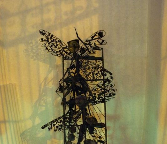 Gonçalo Mabunda – Dare voce Gonçalo Mabunda – Dare voce