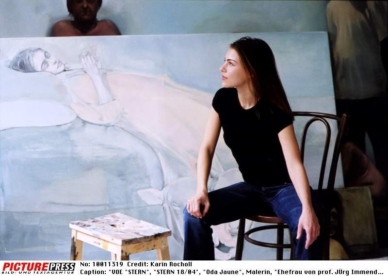 Oda Jaune – Trappole tra sensualità e alienazionehttps://www.exibart.com/repository/media/eventi/2005/06/oda-jaune-8211-trappole-tra-sensualità-e-alienazione.jpg