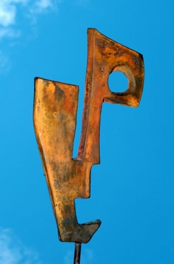 Primo distacco – Giuseppe La Leggiahttps://www.exibart.com/repository/media/eventi/2005/06/primo-distacco-8211-giuseppe-la-leggia.jpg