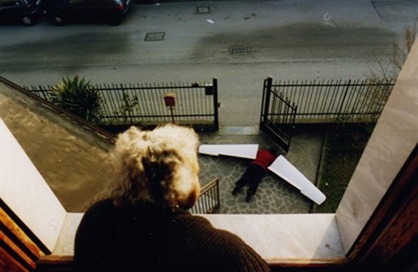 No Fly Zonehttps://www.exibart.com/repository/media/eventi/2005/07/no-fly-zone.jpg