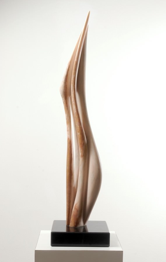 Pablo Atchugarryhttps://www.exibart.com/repository/media/eventi/2005/07/pablo-atchugarry.jpg