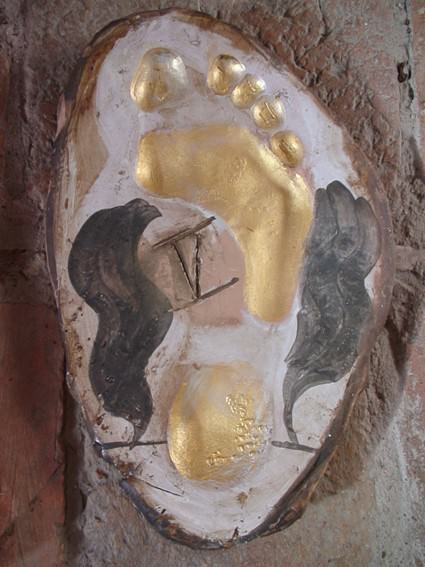 Bruno Ceccobelli – Longamarcia post-temporalehttps://www.exibart.com/repository/media/eventi/2005/09/bruno-ceccobelli-8211-longamarcia-post-temporale.jpg