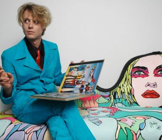 FloureshAndyPop FloureshAndyPop