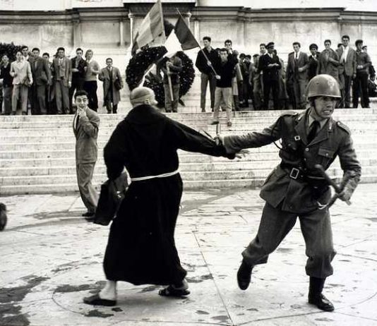 XI Biennale Internazionale di Fotografia