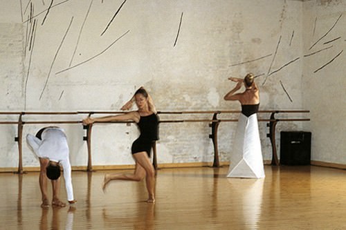 Antoni Malinowski – Bridging Lines Milan