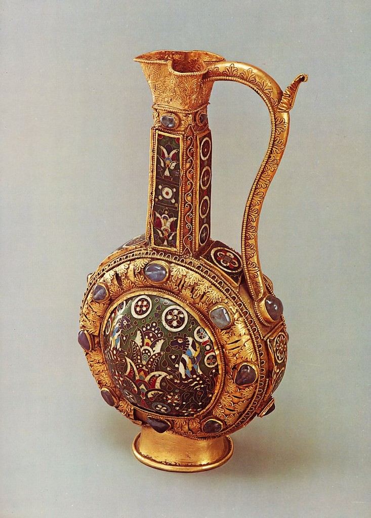 Carlo Magno e le Alpihttps://www.exibart.com/repository/media/eventi/2005/10/carlo-magno-e-le-alpi.jpg