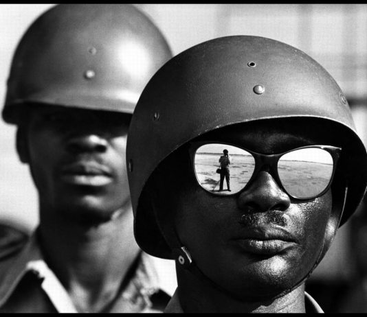 Elliott Erwitt – Io e gli altri Elliott Erwitt – Io e gli altri