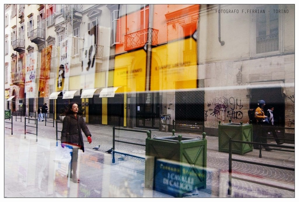 Fabrizio Ferrian – TorinoAttraversohttps://www.exibart.com/repository/media/eventi/2005/10/fabrizio-ferrian-8211-torinoattraverso.jpg