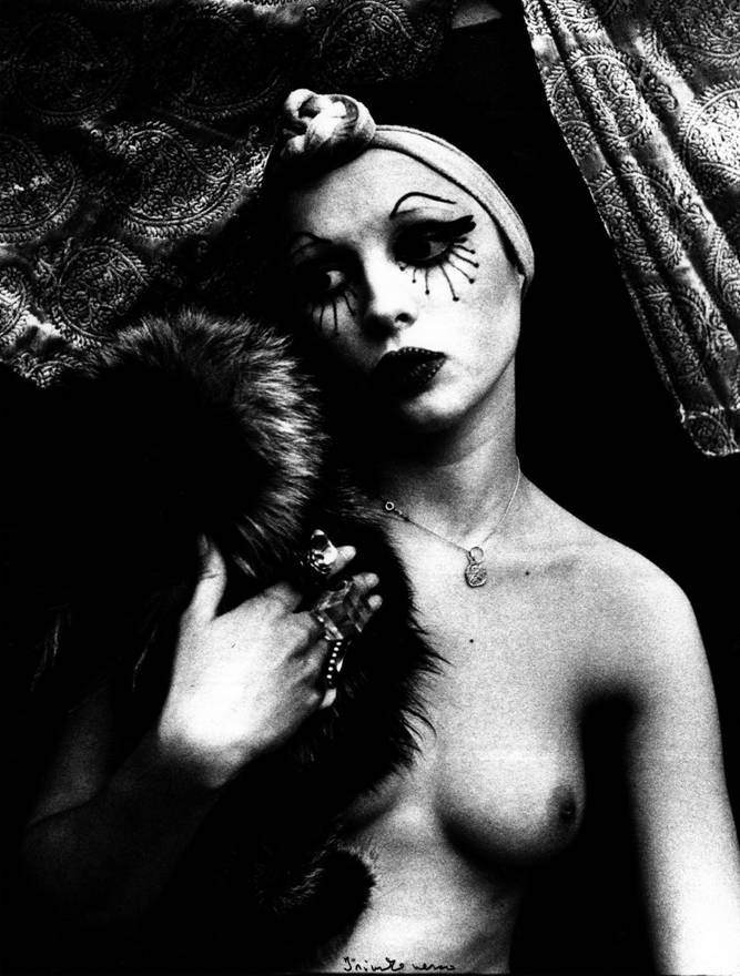 Irina Ionescohttps://www.exibart.com/repository/media/eventi/2005/10/irina-ionesco.jpg