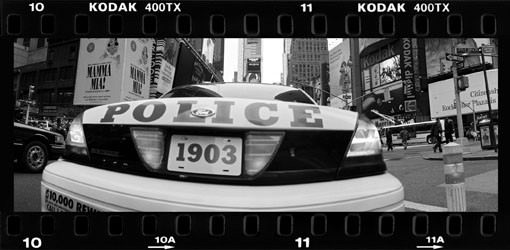 Luca Buti – Manhattan. Vertical living & horizontal views Luca Buti – Manhattan. Vertical living & horizontal views