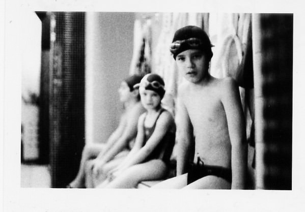 Michele Fornasero – Ritorno all’acquahttps://www.exibart.com/repository/media/eventi/2005/10/michele-fornasero-8211-ritorno-all’acqua.jpg