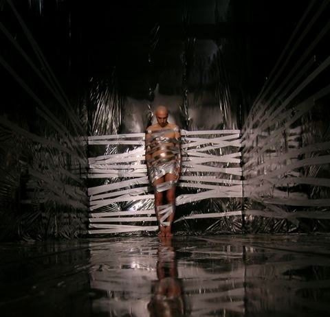 Olimpia Della Corte / Marco Falanga – Black Room