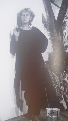 Stefanie Hoellering Stefanie Hoellering