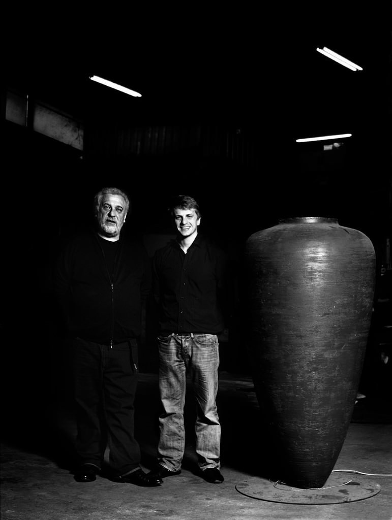 Piero Pizzi Cannella – Fontana fermahttps://www.exibart.com/repository/media/eventi/2005/11/piero-pizzi-cannella-8211-fontana-ferma.jpg