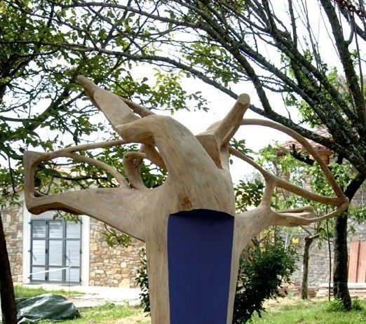 Achille Perilli – La Stravaganza della Scultura Achille Perilli – La Stravaganza della Scultura