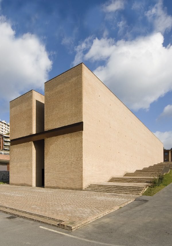 Paolo Zermani – Architetture Sacre, Architetture Civilihttps://www.exibart.com/repository/media/eventi/2005/12/paolo-zermani-8211-architetture-sacre-architetture-civili.jpg