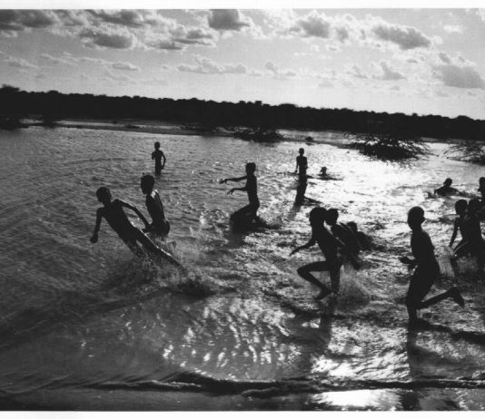 Andrea Vallerani – Somalia, oltre la guerra