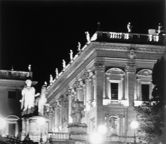 Helmut Newton – 72 ore a Roma Helmut Newton – 72 ore a Roma