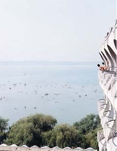 Wolfgang Stahr – Velvet Revolution