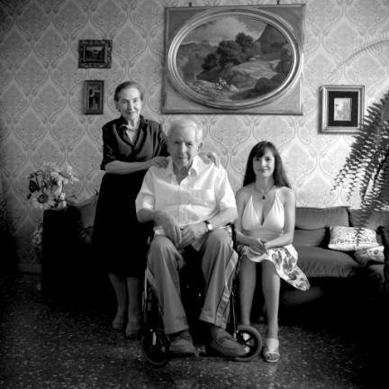 Daniele Federico – Le Nuove Famigliehttps://www.exibart.com/repository/media/eventi/2006/03/daniele-federico-8211-le-nuove-famiglie.jpg