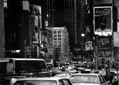 Eric Serafini – American dreamhttps://www.exibart.com/repository/media/eventi/2006/03/eric-serafini-8211-american-dream.jpg