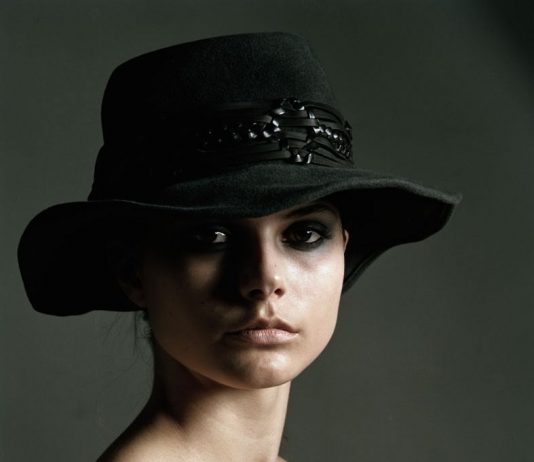 Paola Miozza – Chapeau