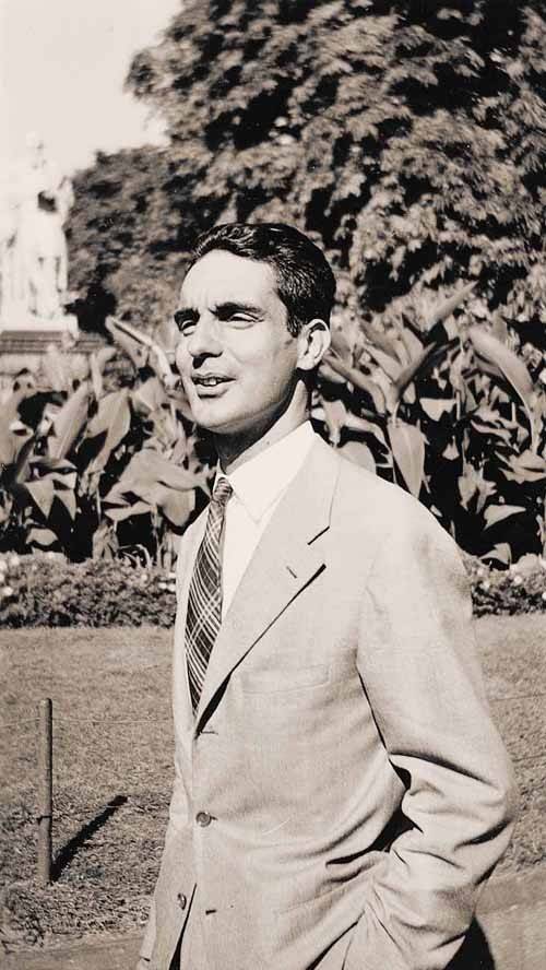 Giulio Bollati – Visti da vicino. Immagini di cultura italianahttps://www.exibart.com/repository/media/eventi/2006/05/giulio-bollati-8211-visti-da-vicino.-immagini-di-cultura-italiana.jpg