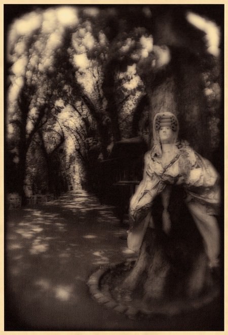 Alessandro Giampaoli – Occhi di sognohttps://www.exibart.com/repository/media/eventi/2006/07/alessandro-giampaoli-8211-occhi-di-sogno.jpg